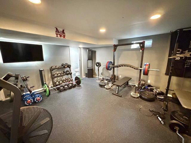 9102 River View Trail, Roscoe, IL 61073