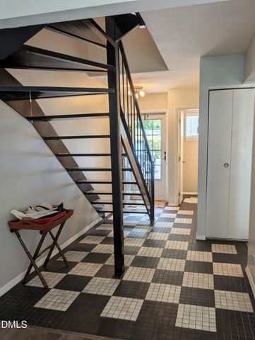 220 Elizabeth Street Apt F3, Chapel Hill, NC 27514