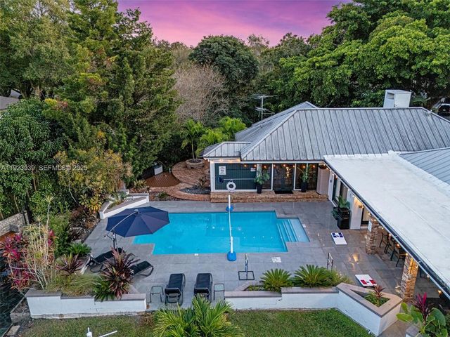 11155 SW 40th St, Davie, FL 33328