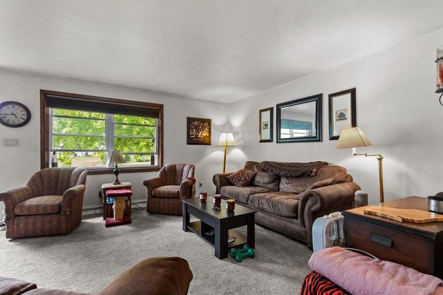 594 LINDA COURT, Kaukauna, WI 54130