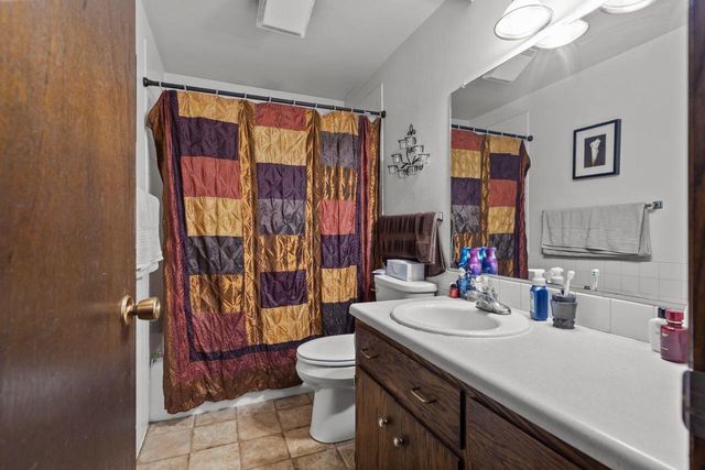 594 LINDA COURT, Kaukauna, WI 54130