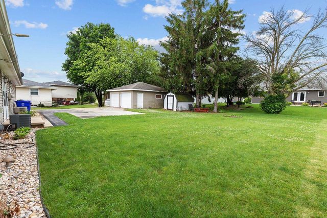 594 LINDA COURT, Kaukauna, WI 54130