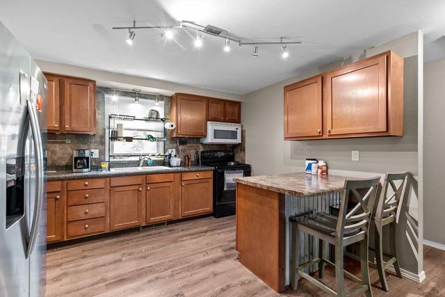 594 LINDA COURT, Kaukauna, WI 54130