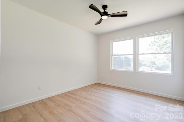 2994 Lutz Boulevard, Newton, NC 28658