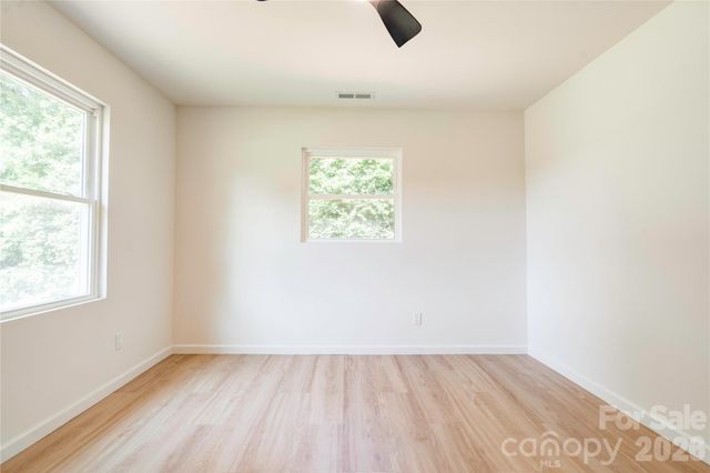 2994 Lutz Boulevard, Newton, NC 28658