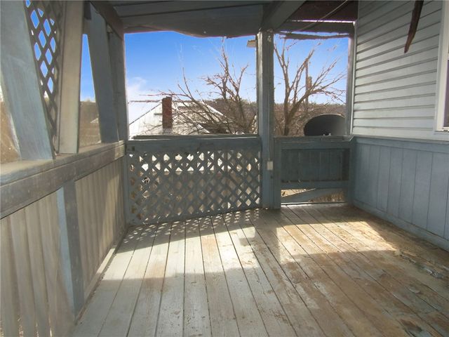 333 W 8th Ave, Tarentum, PA 15084