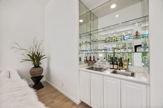 763 Box Canyon Trail, Palm Desert, CA 92211