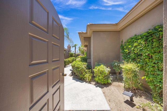 763 Box Canyon Trail, Palm Desert, CA 92211