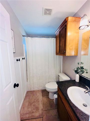 1930 El Monte St, Corpus Christi, TX 78417