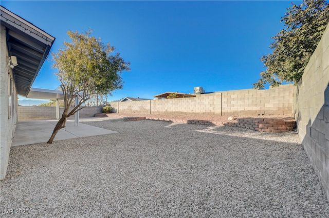 6810 Legalla Lane, Las Vegas, NV 89156