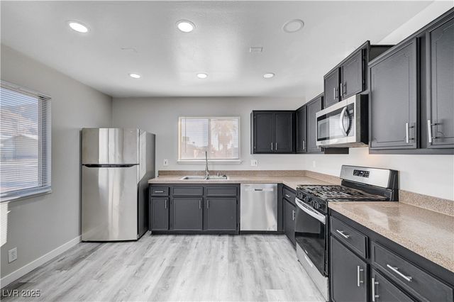 6810 Legalla Lane, Las Vegas, NV 89156