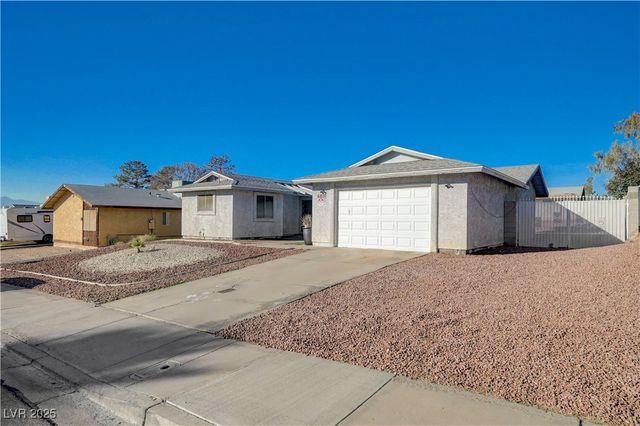 6810 Legalla Lane, Las Vegas, NV 89156