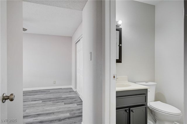 6810 Legalla Lane, Las Vegas, NV 89156