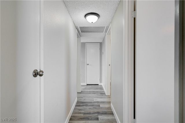 6810 Legalla Lane, Las Vegas, NV 89156