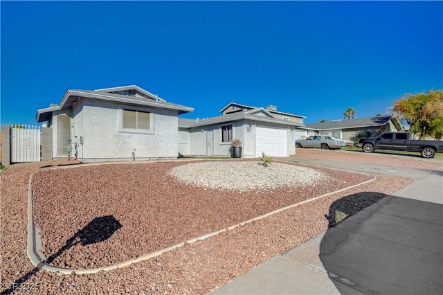 6810 Legalla Lane, Las Vegas, NV 89156