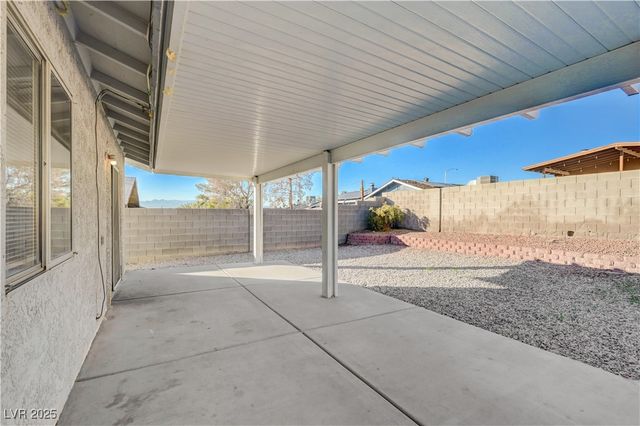 6810 Legalla Lane, Las Vegas, NV 89156