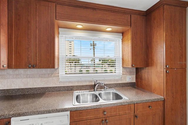 7151 SUNSET WAY 6, St Pete Beach, FL 33706