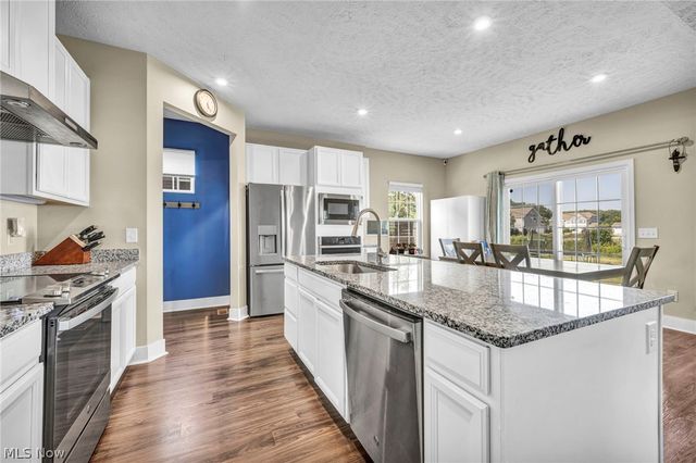 9111 Nash Lane, North Ridgeville, OH 44039