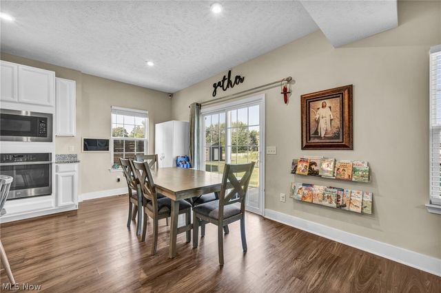 9111 Nash Lane, North Ridgeville, OH 44039