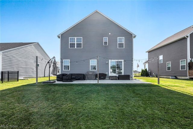 9111 Nash Lane, North Ridgeville, OH 44039