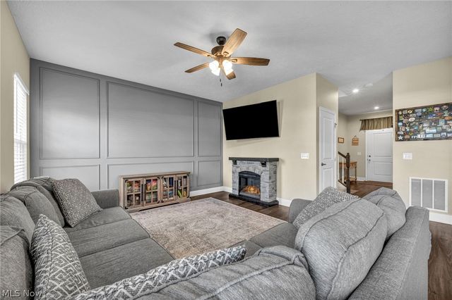 9111 Nash Lane, North Ridgeville, OH 44039