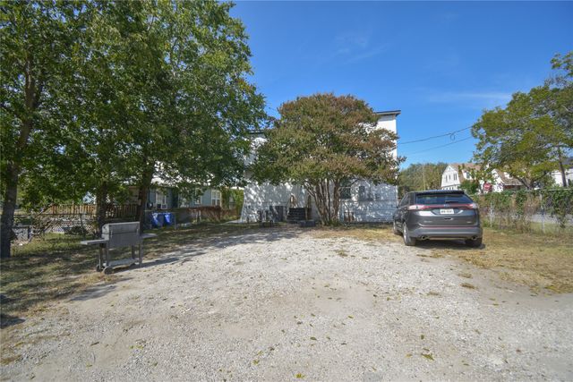 2000 Bosque Boulevard, Waco, TX 76707