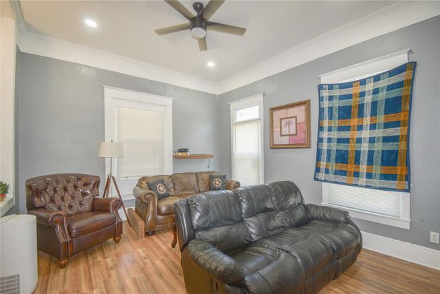 2000 Bosque Boulevard, Waco, TX 76707