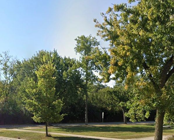 3840 Hollywood Avenue, Brookfield, IL 60513