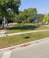 3840 Hollywood Avenue, Brookfield, IL 60513