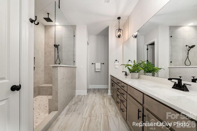 104 Northstone Drive, Statesville, NC 28677