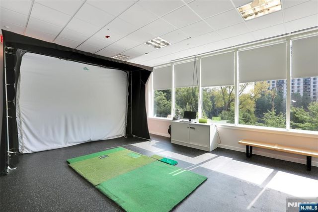 600 12th Street 810, Palisades Park, NJ 07650