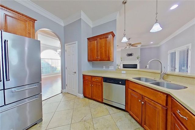 606 Stonewall Jackson Place, Waycross, GA 31503