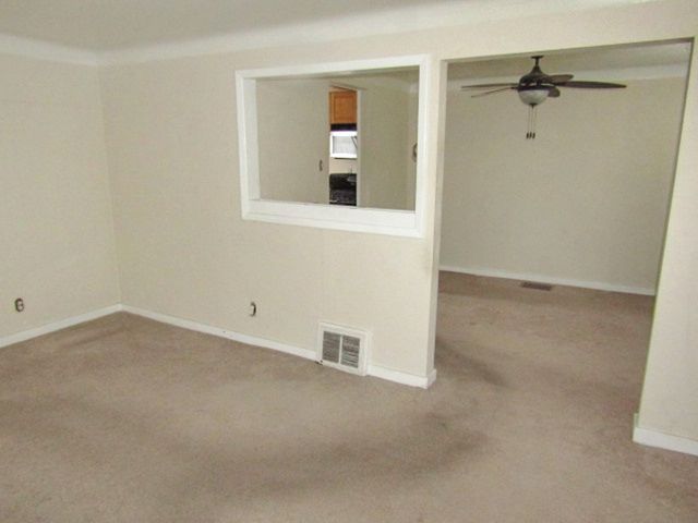 428 Longview Dr, Monroeville, PA 15146