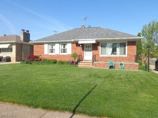 2488 Dale Avenue, Rocky River, OH 44116