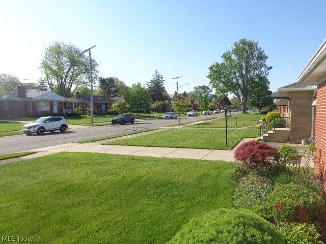 2488 Dale Avenue, Rocky River, OH 44116