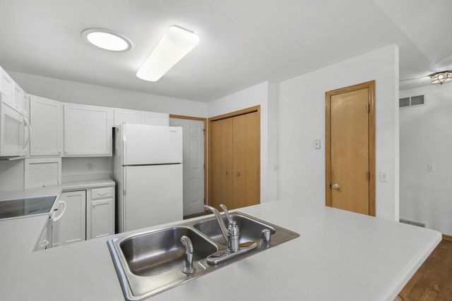 6309 Kilpatrick Lane, Madison, WI 53718