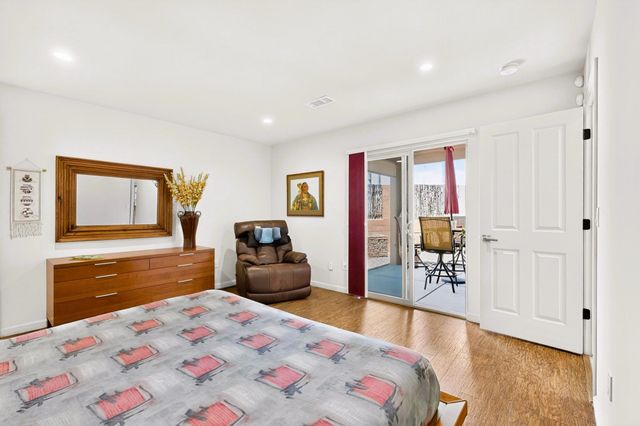 1522 Calle Redondo, Santa Fe, NM 87505