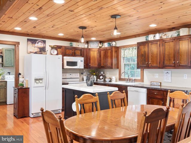 254 CARTE LN, Mount Jackson, VA 22842