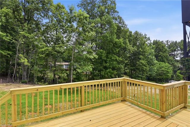 5375 Parsons Street 1043, Pfafftown, NC 27040