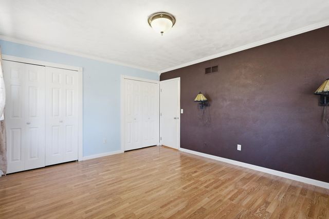 7 Sandpiper Drive, Blue Grass, IA 52726