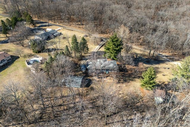 7 Sandpiper Drive, Blue Grass, IA 52726