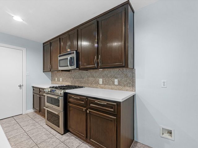 1712 Bevis Street, Houston, TX 77008