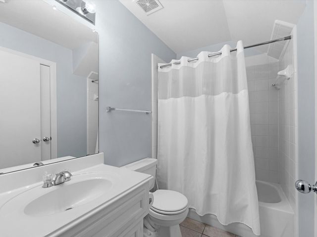 1712 Bevis Street, Houston, TX 77008