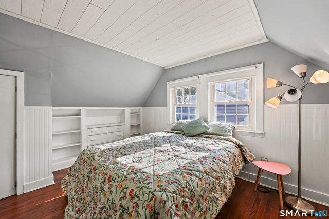 51 Oakdale Street, Wethersfield, CT 06109