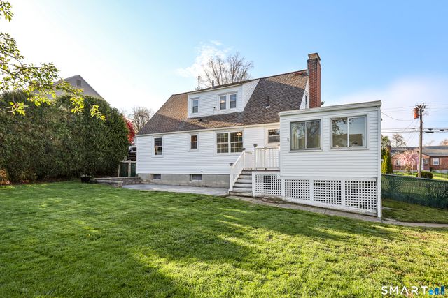 51 Oakdale Street, Wethersfield, CT 06109