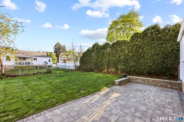 51 Oakdale Street, Wethersfield, CT 06109