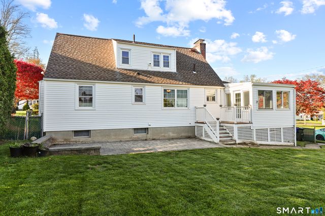 51 Oakdale Street, Wethersfield, CT 06109