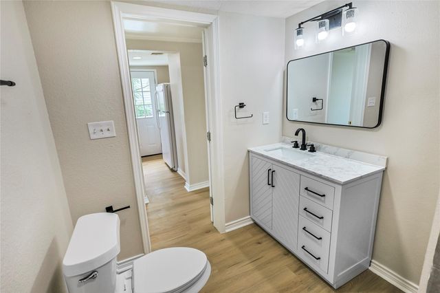 5919 Avenue R, Galveston, TX 77551