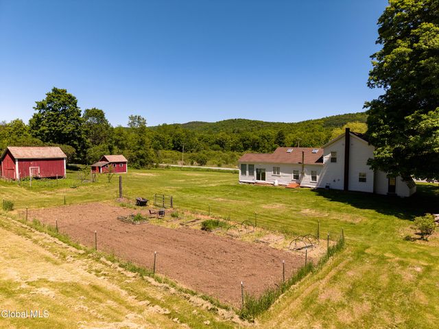 3495 County Route 30, Salem, NY 12865