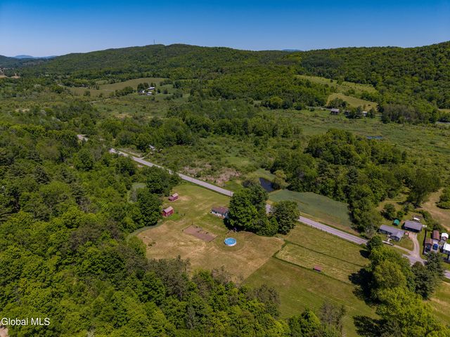 3495 County Route 30, Salem, NY 12865